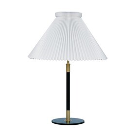 Le Klint - 352 Table Lamp