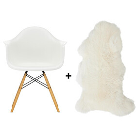 Vitra - Aktionsset Eames Plastic Armchair DAW + Lammfell gratis