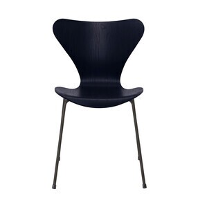 Fritz Hansen - Serie 7™ stoel geverfd essenhout warm grafiet