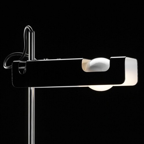 Oluce Spider 291 Table Lamp | AmbienteDirect