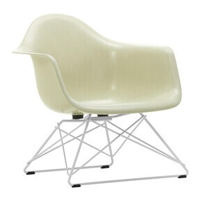 Vitra - Eames Fiberglass Armchair LAR onderstel wit