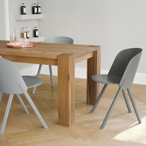 e15 - e15 CH05 This Chair 