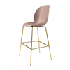 Gubi - Beetle Bar Chair Barhocker Messing 118cm - süßes pink/Sitz Polypropylen-Kunststoff/BxHxT 56x118x58cm/Gestell Messing