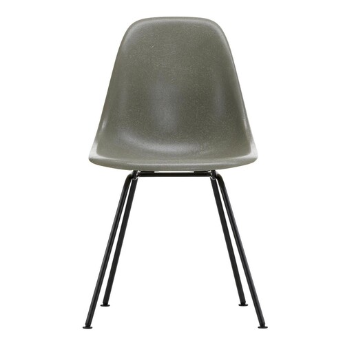 Vitra Eames Fiberglass Side Chair DSX Black Base AmbienteDirect