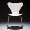 Fritz Hansen - Série 7 - Chaise laquée 46cm