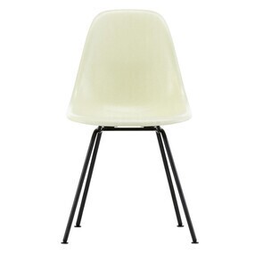 Vitra - Eames Fiberglass Side Chair DSX zwart