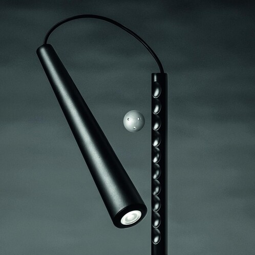 Foscarini - Magneto LED Table Lamp