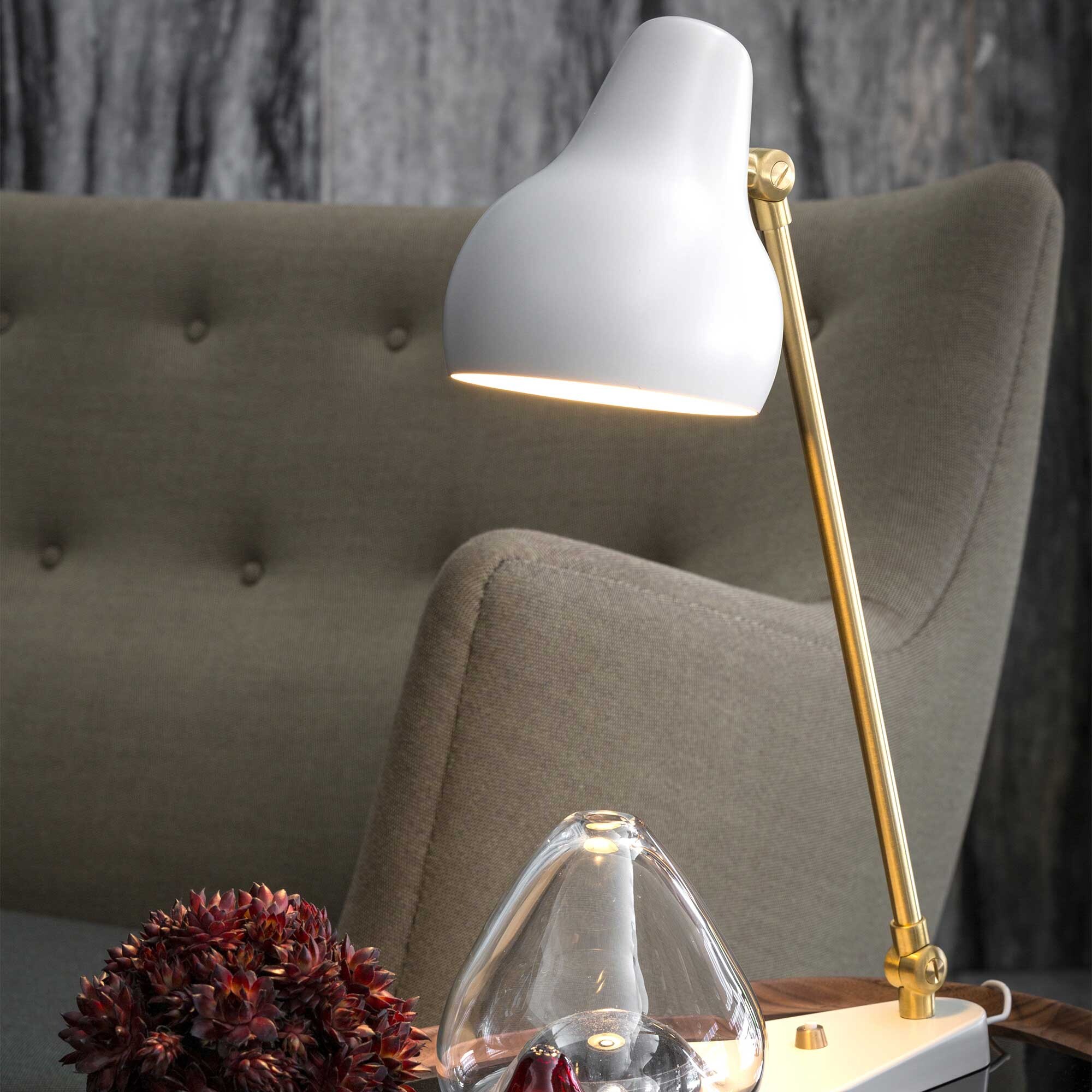 vl38 table lamp