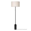 Gubi - Gravity Stehleuchte - leinen/schwarz/Lampenschirm Leinen/H 169cm, Ø 50cm/Gestell schwarzer Marmor