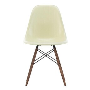 Vitra - Eames Fiberglass Chair DSW esdoorn donker