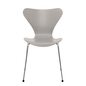 Fritz Hansen - Serie 7™ Stuhl gefärbte Esche Gestell Verchromt