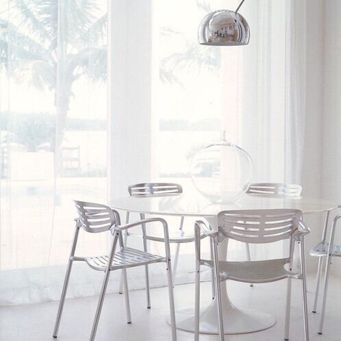 Knoll International - Saarinen Tisch Ø120cm - Outdoor