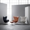 Fritz Hansen - Actie-set -Egg Chair stoel + voetenbank leder