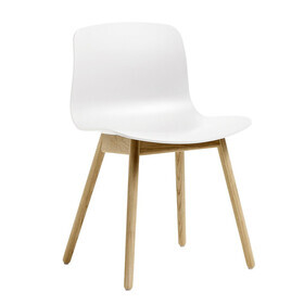 HAY - Chaise About a Chair AAC 12 2.0 chêne laqué mat
