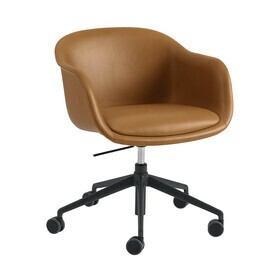 Muuto - Fiber Conference Drehstuhl mit Rollen und Gaslift Leder