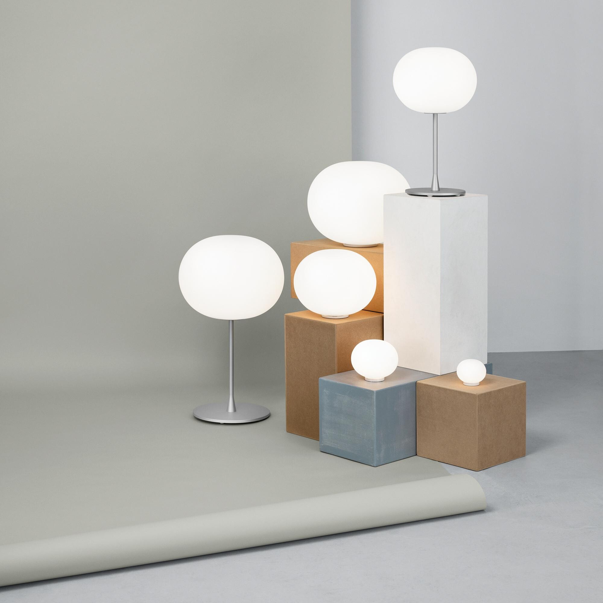 Flos Glo-Ball T1 Table Lamp | AmbienteDirect