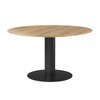 Gubi - Gubi 2.0 Dining Table -Table structure noir Ø130cm - chêne/plateau de table chêne/H 72,5cm, Ø 130cm/structure noir: peint par poudrage