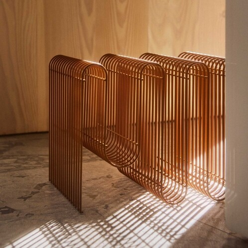 AYTM Curva Magazine Stand | AmbienteDirect