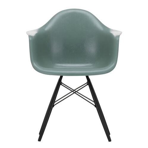 Eames discount fiberglass armchair