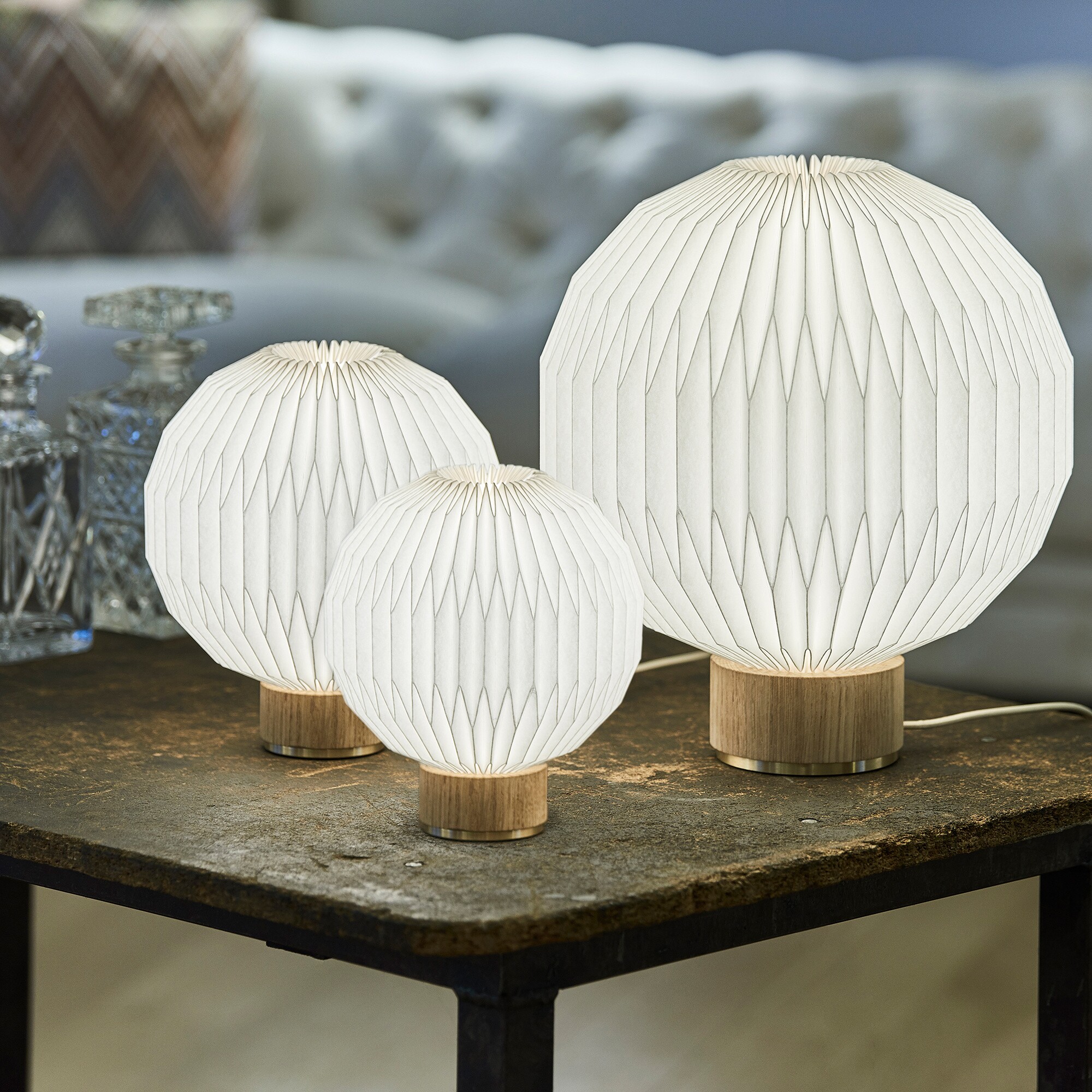 Le Klint 375 Table Lamp With Paper, Paper Table Lamp Shade