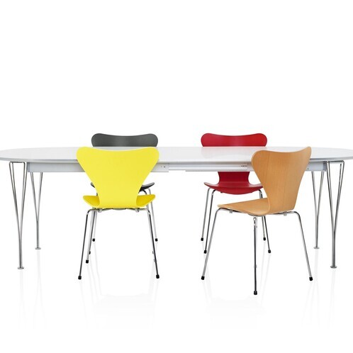Fritz Hansen - B619 Super-elliptischer Tisch ausziehbar