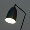 Gubi - Gräshoppa - Lampadaire