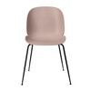 Gubi - Beetle Dining Chair - Chaise structure noir - rose doux/siège plastique de polypropylène/PxHxP 56x87x58cm/structure noir