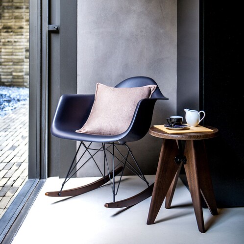 Vitra Tabouret Bois Stool | AmbienteDirect