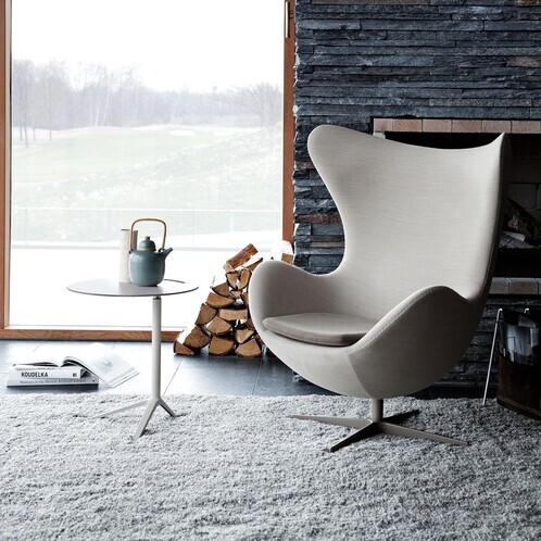 Fritz Hansen - Little Friend -Table d'appoint piètem. laquée