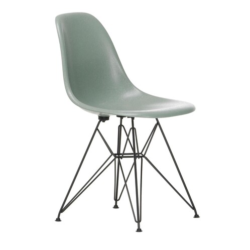 Vitra Eames Fiberglass Side Chair DSR Black Base AmbienteDirect