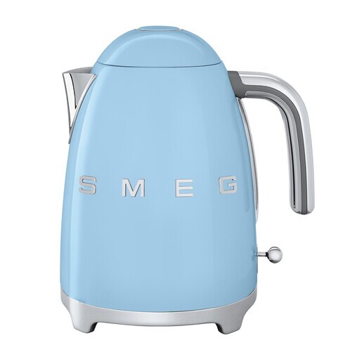 Smeg - SMEG KLF03 Wasserkocher 1,7l - pastellblau/lackiert/BxHxT 22,3x24,8x17,1cm/integriertes Heizelement/Soft-Opening