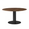 Gubi - Gubi 2.0 Dining Table -Table structure noir Ø130cm - noix/plateau de table noix/H 72,5cm, Ø 130cm/structure noir: peint par poudrage