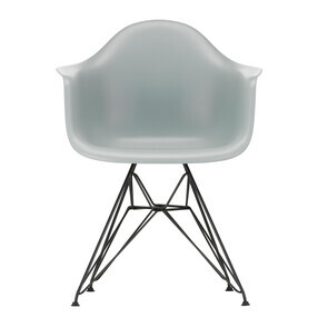 Vitra - Eames Plastic Armchair DAR RE Black Base