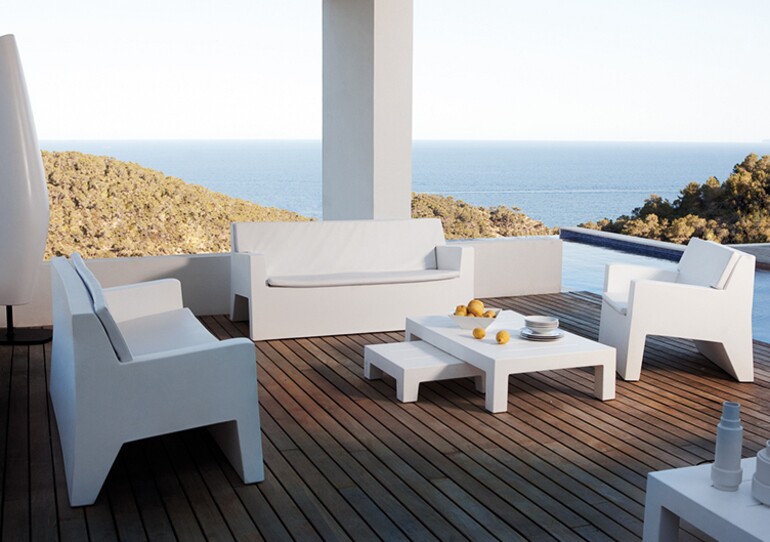 Buy Vondom furniture online AmbienteDirect
