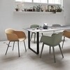 Muuto - Fiber Chair - Armleunstoel houten onderstel