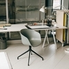 HAY - Loop Stand Table