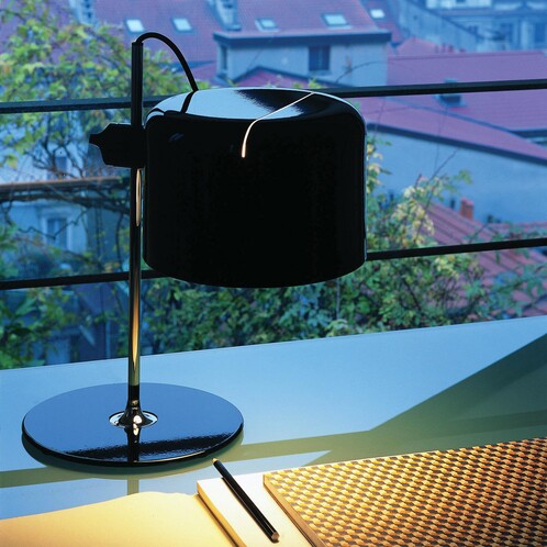 Oluce - Coupé 2202 Table Lamp