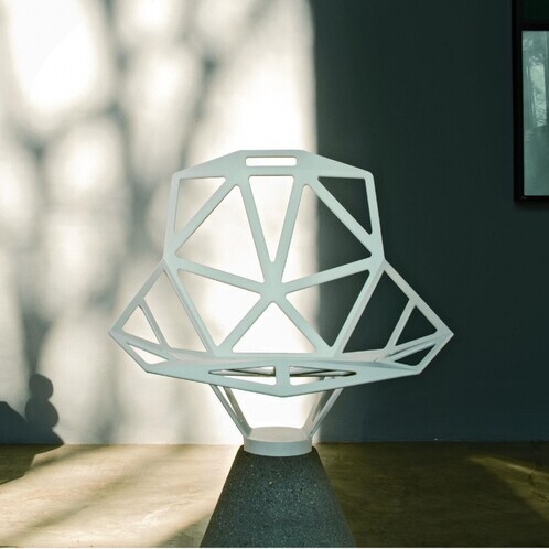 Magis - Chair One - Chaise pivotante socle en ciment