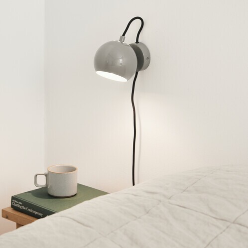 Frandsen Ball Magnet Wall Lamp Glossy