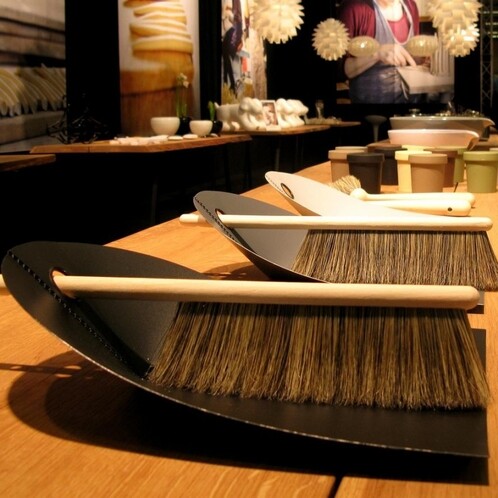 Normann Copenhagen - Washing Up Bowl Dish Brush