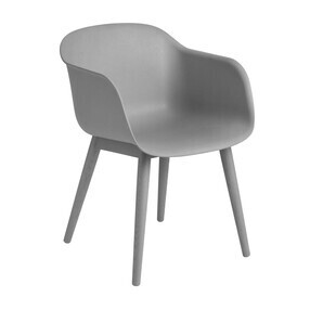 Muuto - Fiber Chair Armlehnstuhl mit Holzgestell Recycelt
