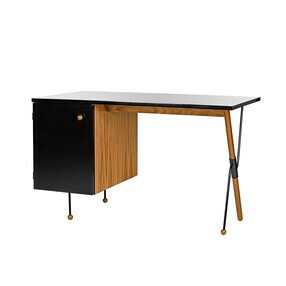 Gubi - Grossman 62-Series bureau