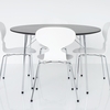 Fritz Hansen - La Fourmi - Chaise glacé/semi-laqué 46,5cm