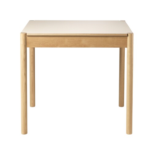 FDB Møbler Table φ700 FDB Møbler C44 Dining Table 80x80cm | AmbienteDirect