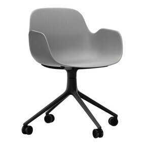 Normann Copenhagen - Form Armlehndrehstuhl mit Rollen 4W Gestell Schwarz