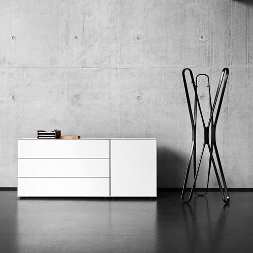 ClassiCon - Saturn Coat Rack