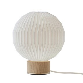 Le Klint - 375 tafellamp met kunststof lampenkap