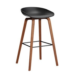 HAY - About A Stool AAS 32 2.0 Barhocker hoch Walnuss lackiert