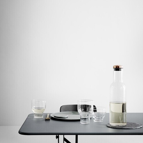 Menu - Bottle Carafe With Lid