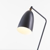 Gubi - Gräshoppa - Lampadaire